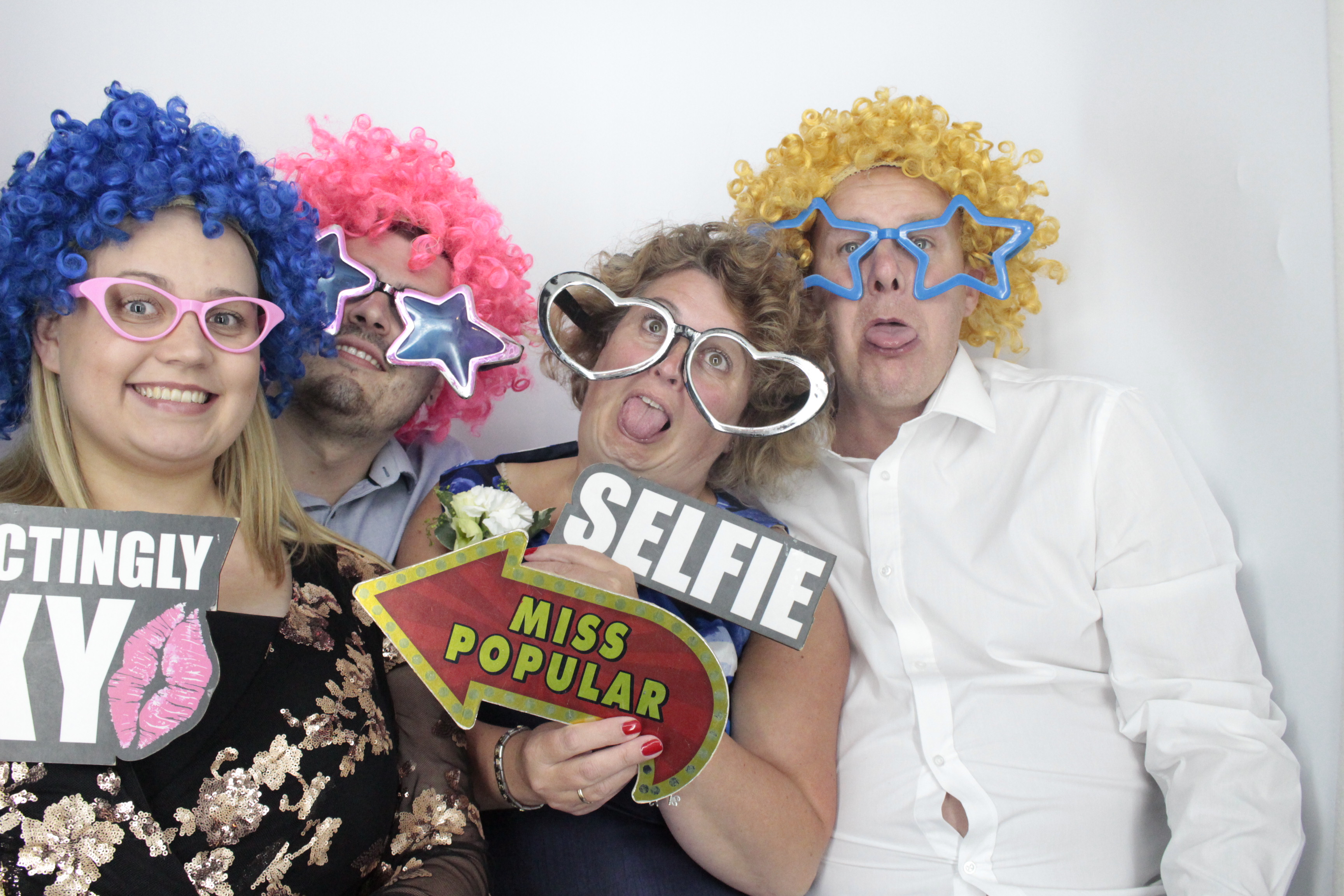 Kim & Andy's Wedding | View more photos from the event at gallery.myphotoboothexperience.co.uk/u/MyPhotoBoothExperienceLtd/Kim-Andys-Wedding